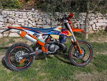ktm exc 300 2022 con 125h con accessori