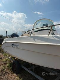 Barca Kamarina 555