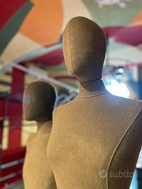 Manichini a mezzo busto