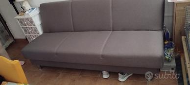 divano letto con contenitore più ha pure i cuscini