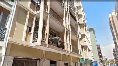 Via Machiavelli - Luminoso trivano con cucina