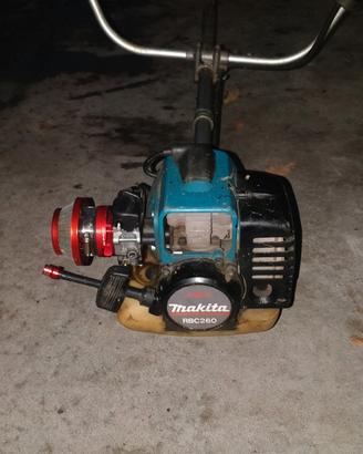 decespugliatore Makita 