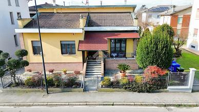 VILLA SINGOLA A SORBOLO