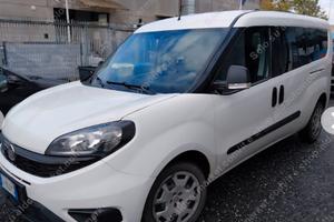 FIAT DOBLO' MAXI 1.6 AUTOCARRO 5 POSTI