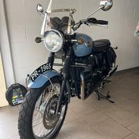 Triumph Bonneville T100 Black