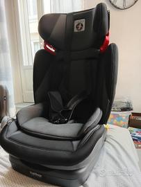Seggiolino auto Peg-Perego per bambini 9-36 kg