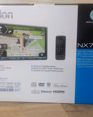 autoradio clarion doppio din 7 pollici  nuovo!!! 