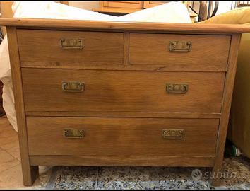 Cassettiera in Legno Massiccio Restaurata