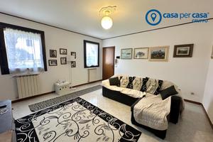 Trilocale al piano terra con Garage