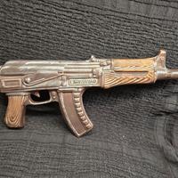 Bottiglia Ceramica AK-47 Ucraina "Arma Anti-Crisi"