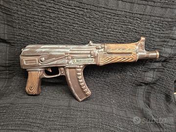 Bottiglia Ceramica AK-47 Ucraina "Arma Anti-Crisi"