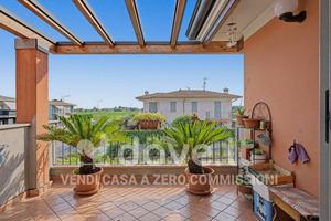 Appartamento di 80 m² con 3 locali e box auto a Nu