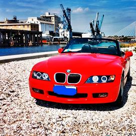 BMW Z3 cabrio rossa