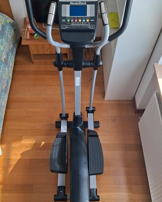 Ellittica NordicTrack iFit con Resistenza SMR