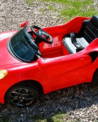Auto Elettrica Alfa Romeo Rossa per bambini