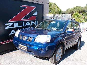 Nissan X-Trail 2.2 dCi Sport Columbia