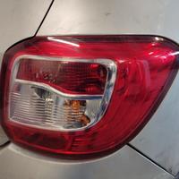 Fanale posteriore destro DACIA SANDERO del 2013