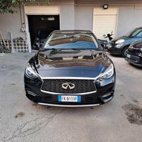 Infiniti Q30 1.5 diesel Premium