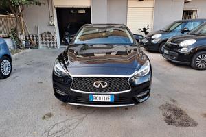 Infiniti Q30 1.5 diesel Premium