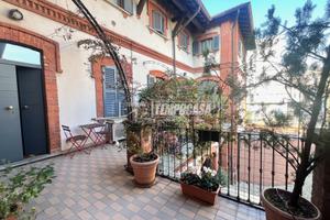 RIP284 - MM1 - PRECOTTO- 2 LOCALI CON 25MQ DI TERR