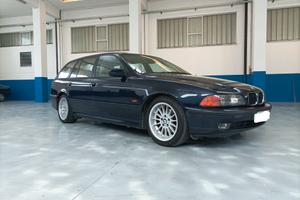 BMW 528i touring e39