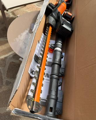 WORX WG252E Tagliasiepi Telescopico Batteria nuovo