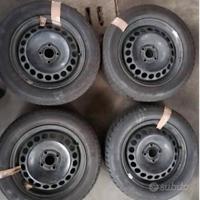 4 CERCHI IN FERRO DA 15 PER LANCIA Y