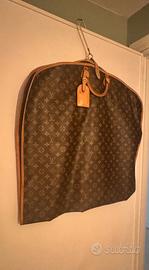Porta abiti Louis Vuitton