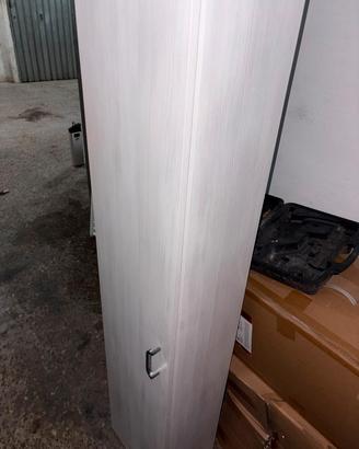 MOBILETTO PER BAGNO 