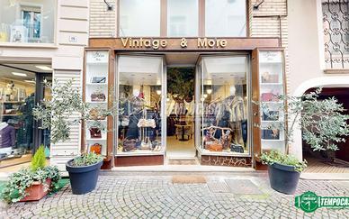 NEGOZIO CENTRO STRESA