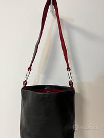 Borsa a secchiello in pelle bera