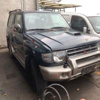 Ricambi MITSUBISHI PAJERO V20 3 PORTE 1998 Target