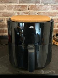 Friggitrice ad Aria AEG 7 litri