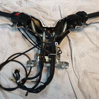 Yamaha Tmax 530 manubrio completo Leggi