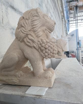 sculture in pietra di vicenza