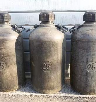 Bidoni, Fusti bocca larga in politilene