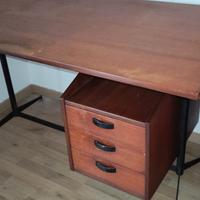 scrivania vintage anni 60 stile nord europeo 