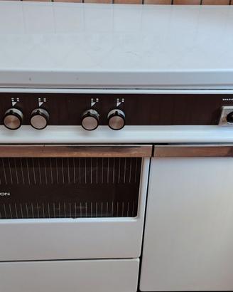 Cucina a gas Ariston