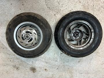 Ruote cerchi gomme scooter