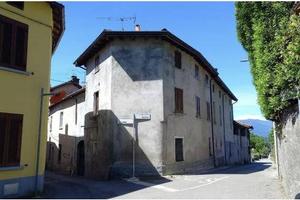 Immobile in asta di 45 m² con 2 locali a Cittiglio