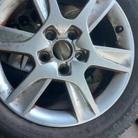Gomme da neve + cerchi Audi 16