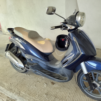 Beverly 250i