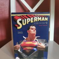 statua superman