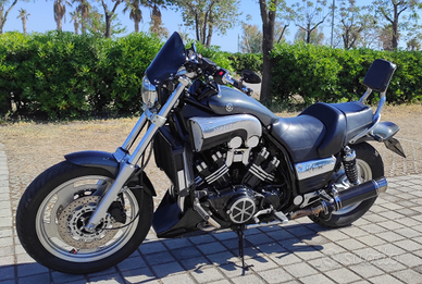 Yamaha vmax 1.200