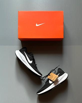 Nike Revolution 7 Donna Scarpe Workout Sneakers