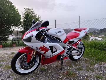 R1 a carburatori98