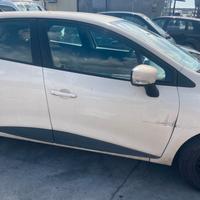 porta anteriore destra renault clio IV
