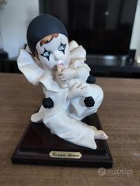 piccolo pierrot succhia dito del piede G Armani 