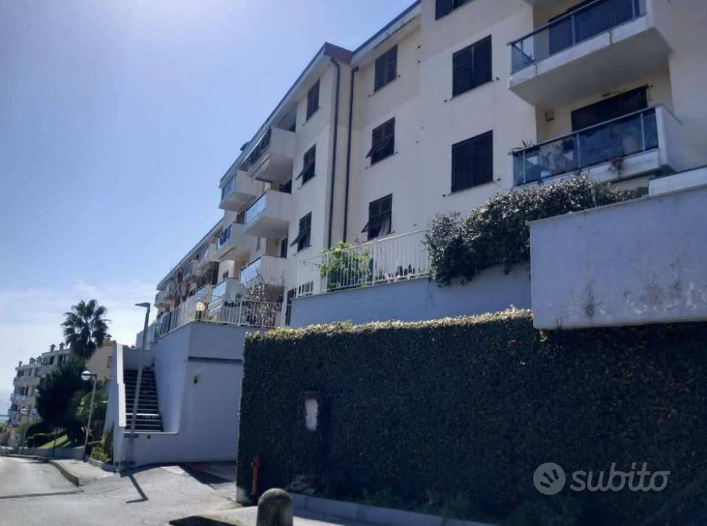 Appartamento – Genova, Villa Gavotti, Ponente - Vista 2
