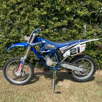Yamaha YZ 125